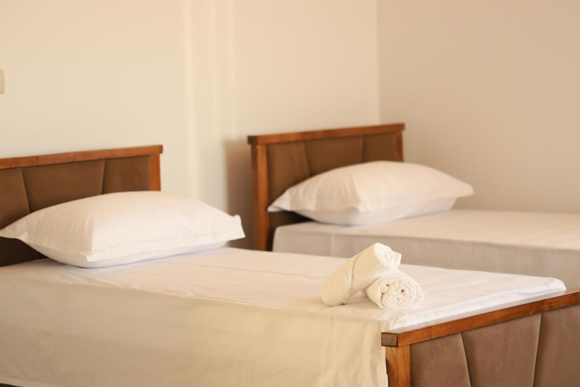 Georgemishel Guest House ベラト エクステリア 写真